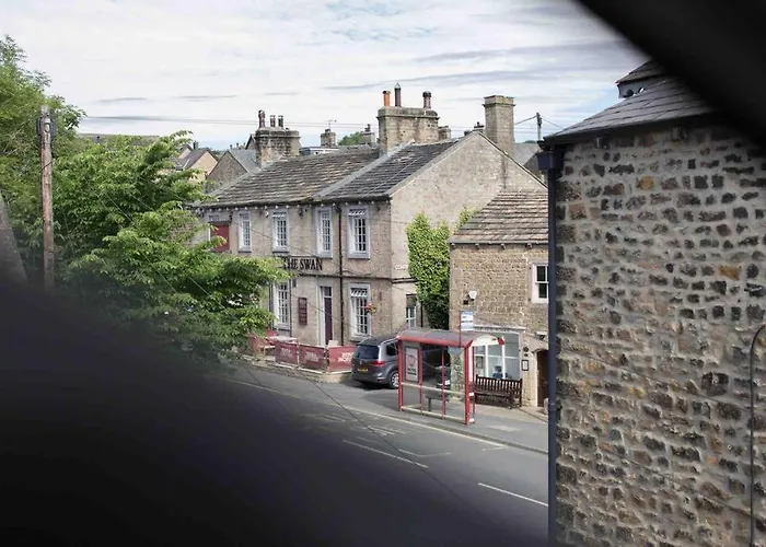 1700 Period Cottage George Street Addingham